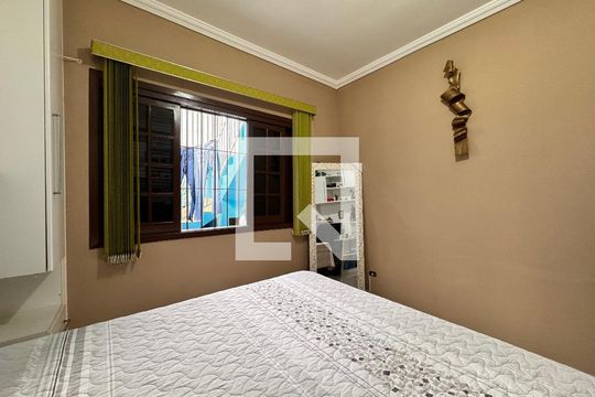 Quarto 1 de casa à venda com 3 quartos, 132m² em Parque São Vicente, Mauá