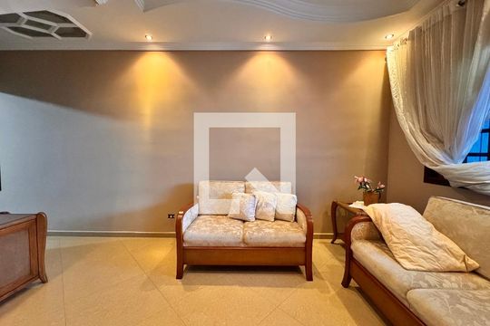 Sala de casa à venda com 3 quartos, 132m² em Parque São Vicente, Mauá