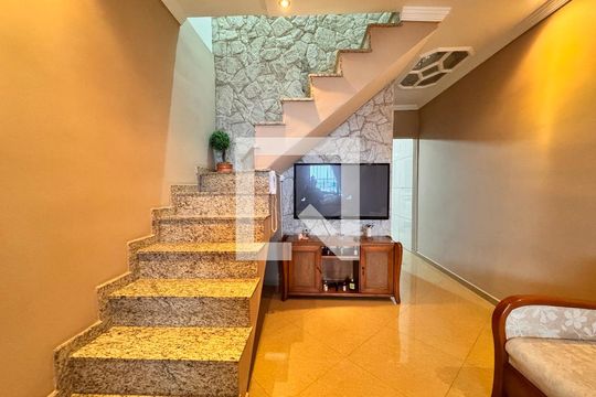 Sala de casa à venda com 3 quartos, 132m² em Parque São Vicente, Mauá