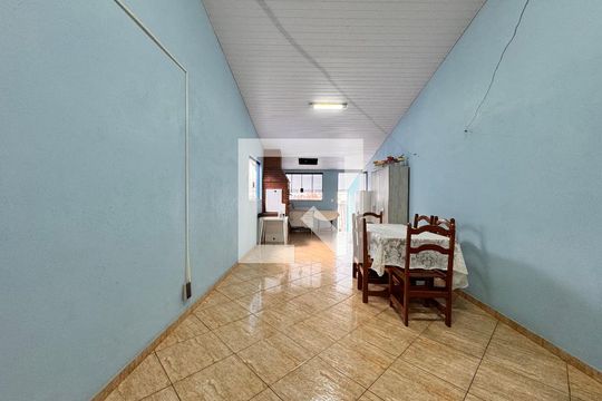 Área externa de casa à venda com 3 quartos, 132m² em Parque São Vicente, Mauá