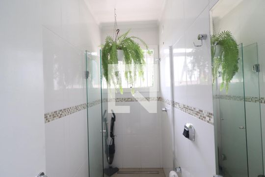 Banheiro de casa à venda com 4 quartos, 204m² em Ideal, Novo Hamburgo