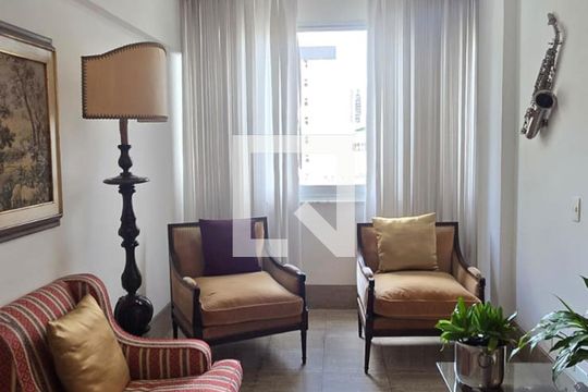 Sala de apartamento à venda com 3 quartos, 104m² em Santa Efigênia, Belo Horizonte