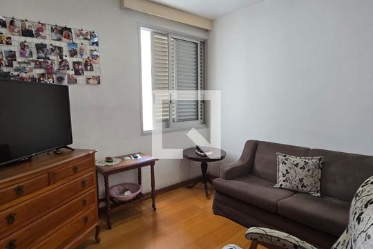 Sala de TV de apartamento à venda com 3 quartos, 104m² em Santa Efigênia, Belo Horizonte