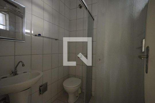 Banheiro de apartamento à venda com 2 quartos, 69m² em Jardim Borborema, São Bernardo do Campo