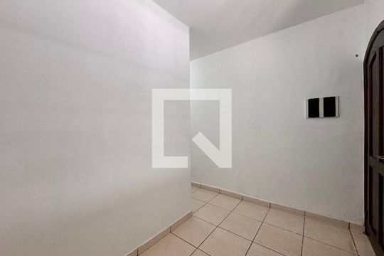 Sala de casa à venda com 3 quartos, 70m² em Parque Capuava, Santo André