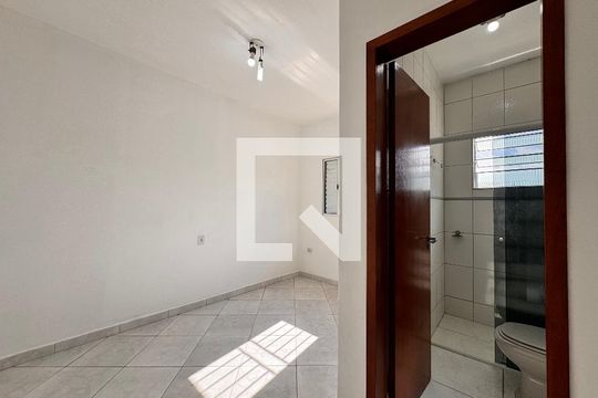 Suite de casa à venda com 3 quartos, 70m² em Parque Capuava, Santo André