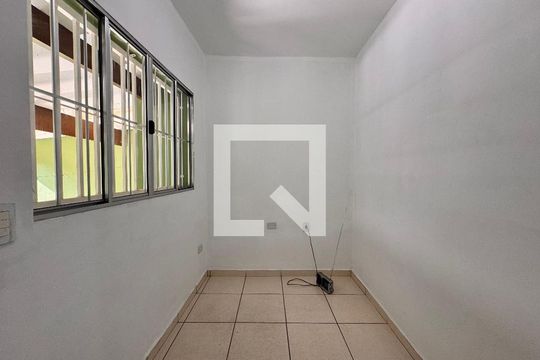 Sala de casa à venda com 3 quartos, 70m² em Parque Capuava, Santo André
