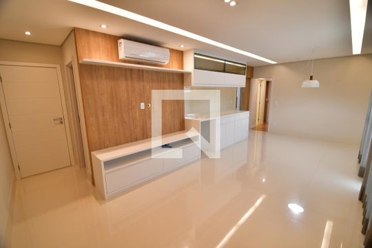 Sala de apartamento à venda com 3 quartos, 106m² em Fazenda São Quirino, Campinas
