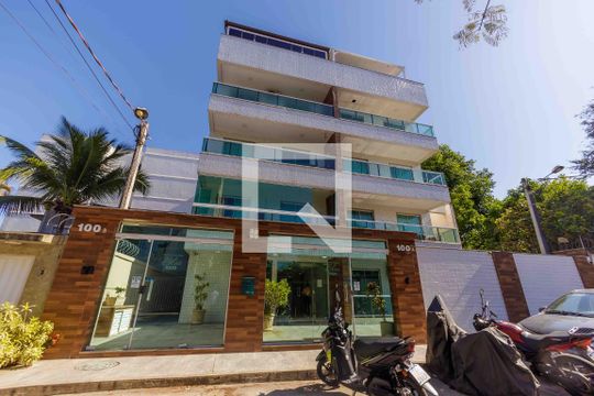 Fachada de apartamento para alugar com 1 quarto, 40m² em Recreio dos Bandeirantes, Rio de Janeiro