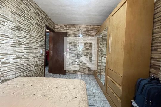 Quarto de casa à venda com 2 quartos, 70m² em Campina, São Leopoldo