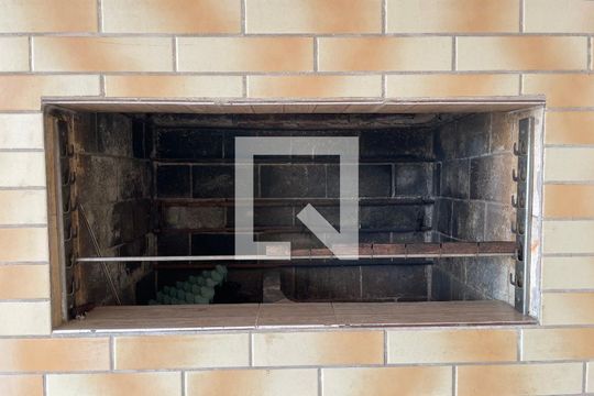 Área externa de casa à venda com 2 quartos, 70m² em Campina, São Leopoldo