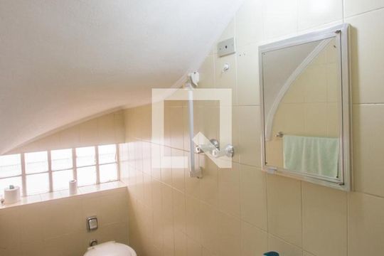 Lavabo de casa à venda com 5 quartos, 200m² em Brooklin, São Paulo