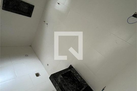 Casa à venda com 3 quartos, 180m² em Cidade Patriarca, São Paulo