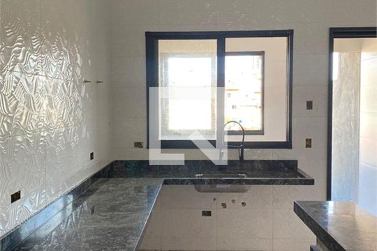 Casa à venda com 3 quartos, 180m² em Cidade Patriarca, São Paulo