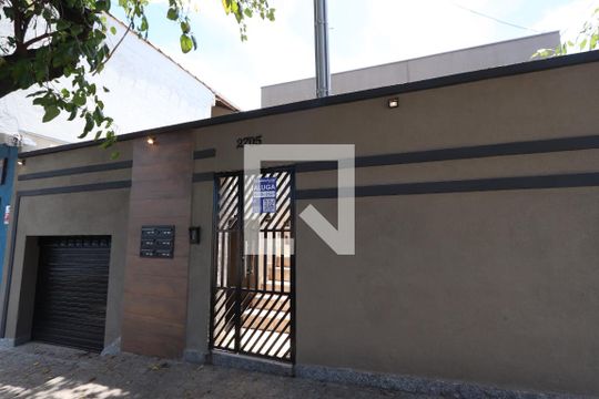 Fachada de kitnet/studio para alugar com 1 quarto, 27m² em Vila Formosa, São Paulo