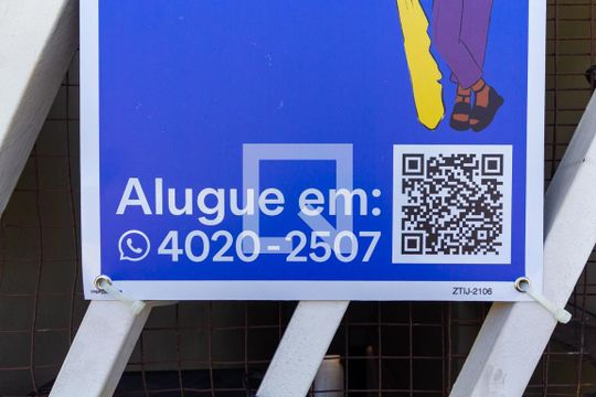 Plaquinha de casa para alugar com 1 quarto, 60m² em Jardim Paraguacu, São Paulo