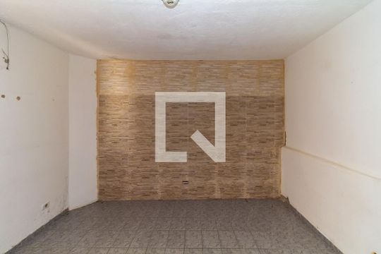 Casa para alugar com 1 quarto, 60m² em Jardim Paraguacu, São Paulo