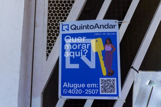 Plaquinha de casa para alugar com 1 quarto, 60m² em Jardim Paraguacu, São Paulo