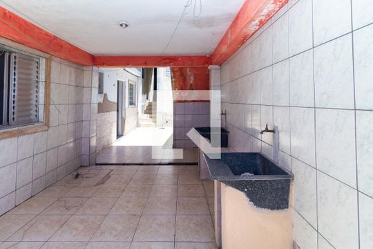 Área de Serviço de casa para alugar com 1 quarto, 60m² em Jardim Paraguacu, São Paulo