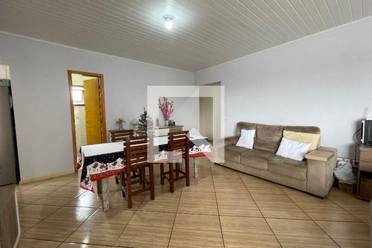 Sala de casa à venda com 4 quartos, 550m² em Campestre, São Leopoldo