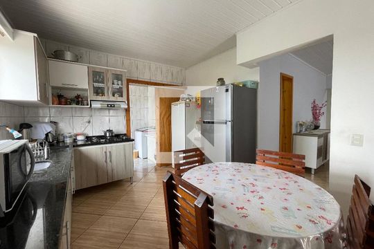 Cozinha de casa à venda com 4 quartos, 550m² em Campestre, São Leopoldo