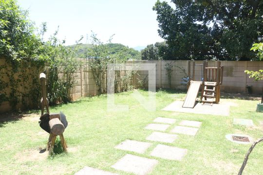 Área comum de apartamento para alugar com 2 quartos, 100m² em Cerâmica, Nova Iguaçu