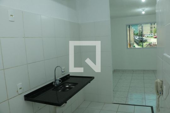 Cozinha  de apartamento para alugar com 2 quartos, 100m² em Cerâmica, Nova Iguaçu