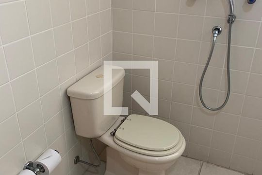 Banheiro de apartamento à venda com 1 quarto, 49m² em Santana, São Paulo