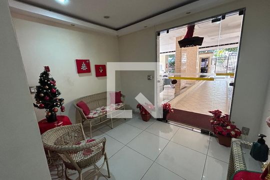 Hall de entrada de apartamento à venda com 2 quartos, 120m² em Méier, Rio de Janeiro