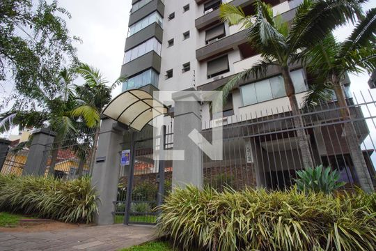Fachada de apartamento à venda com 4 quartos, 208m² em Petrópolis, Porto Alegre