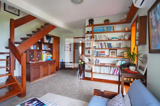 Sala de apartamento à venda com 4 quartos, 208m² em Petrópolis, Porto Alegre
