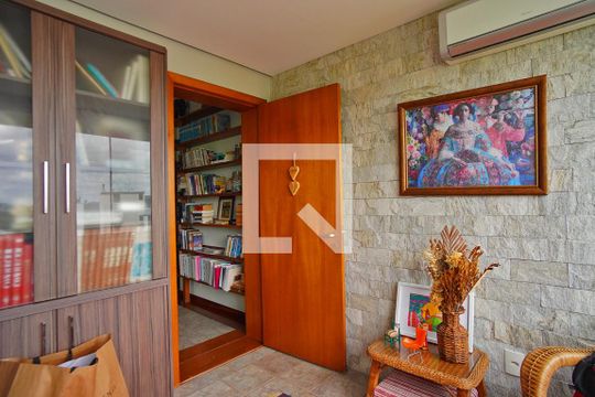 Escritório de apartamento à venda com 4 quartos, 208m² em Petrópolis, Porto Alegre