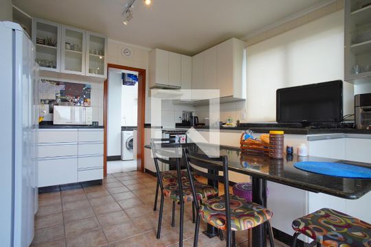 Cozinha - Cobertura de apartamento à venda com 4 quartos, 208m² em Petrópolis, Porto Alegre