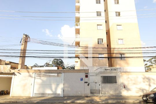 Fachada - Placa instalada no muro do condomínio de apartamento à venda com 2 quartos, 35m² em Itaquera, São Paulo