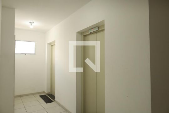 Área comum - Saguão do andar de apartamento à venda com 2 quartos, 35m² em Itaquera, São Paulo