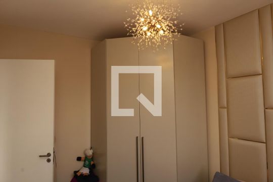 Quarto 1v de apartamento à venda com 2 quartos, 35m² em Itaquera, São Paulo