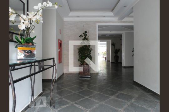 Hall de Entrada do Bloco de apartamento à venda com 2 quartos, 52m² em Jaguaré, Osasco