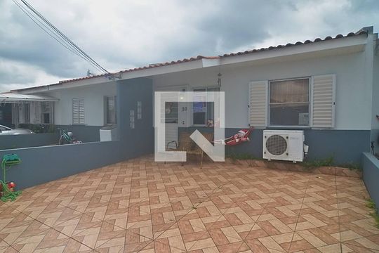 Fachada da casa de casa de condomínio à venda com 2 quartos, 80m² em Mato Grande, Canoas