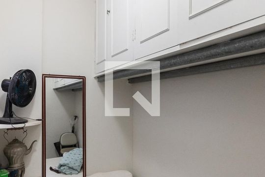 Quarto de Serviço de apartamento à venda com 4 quartos, 120m² em Tijuca, Rio de Janeiro