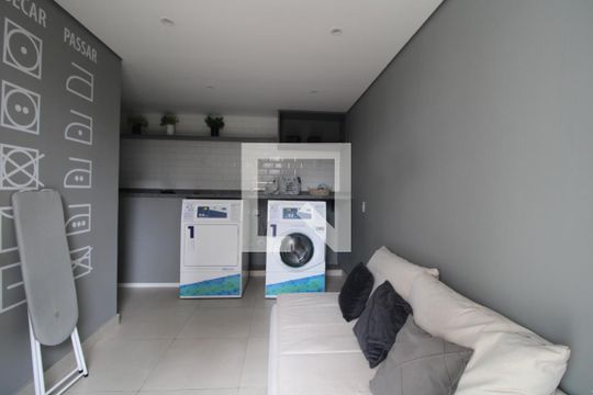 Área comum / lavanderia de apartamento à venda com 2 quartos, 36m² em Socorro, São Paulo