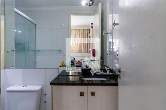 Banheiro Suíte de apartamento para alugar com 1 quarto, 40m² em Jardim Ampliacao, São Paulo