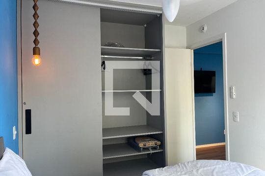 Quarto de apartamento à venda com 1 quarto, 32m² em Lapa, São Paulo