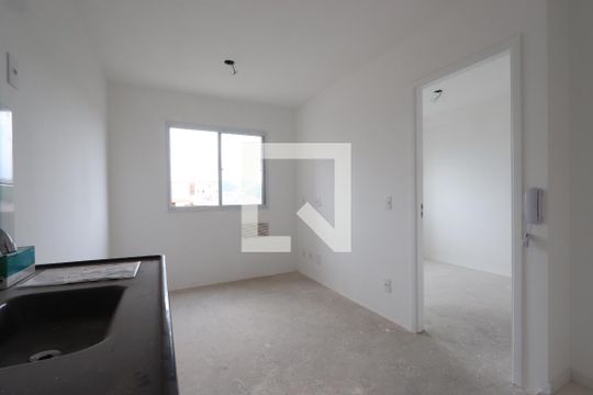 Apartamento para alugar com 1 quarto, 27m² em Cidade Satelite Santa Barbara, São Paulo
