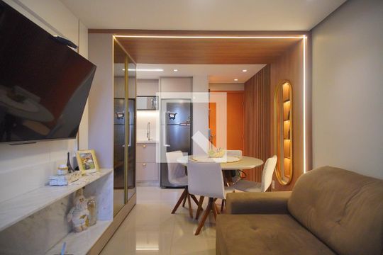 Apartamento à venda com 2 quartos, 48m² em Vila Rosa, Novo Hamburgo