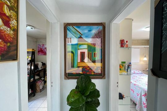 Corredor de apartamento à venda com 2 quartos, 60m² em São Miguel, São Leopoldo