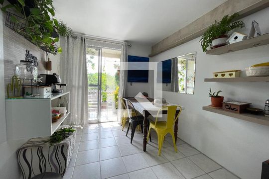 sala de apartamento à venda com 2 quartos, 60m² em São Miguel, São Leopoldo