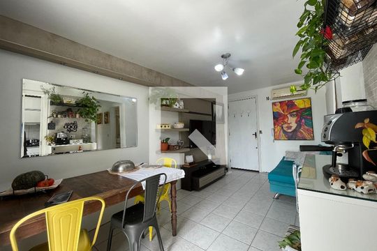sala de apartamento à venda com 2 quartos, 60m² em São Miguel, São Leopoldo