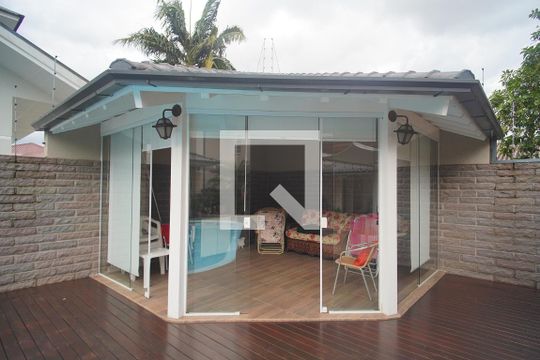 Área comum de casa à venda com 5 quartos, 343m² em Ideal, Novo Hamburgo