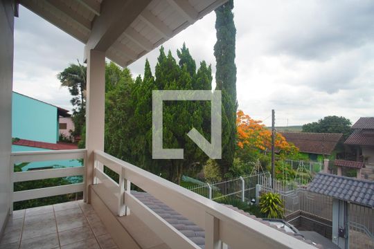 varanda do Quarto 3 de casa à venda com 5 quartos, 343m² em Ideal, Novo Hamburgo