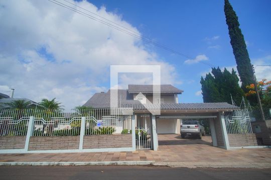 Fachada de casa à venda com 5 quartos, 343m² em Ideal, Novo Hamburgo